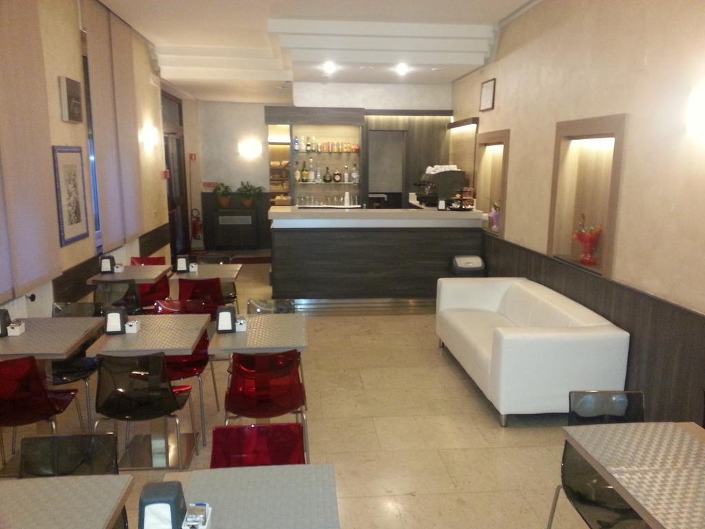 Hotel Garden Milano Eksteriør bilde