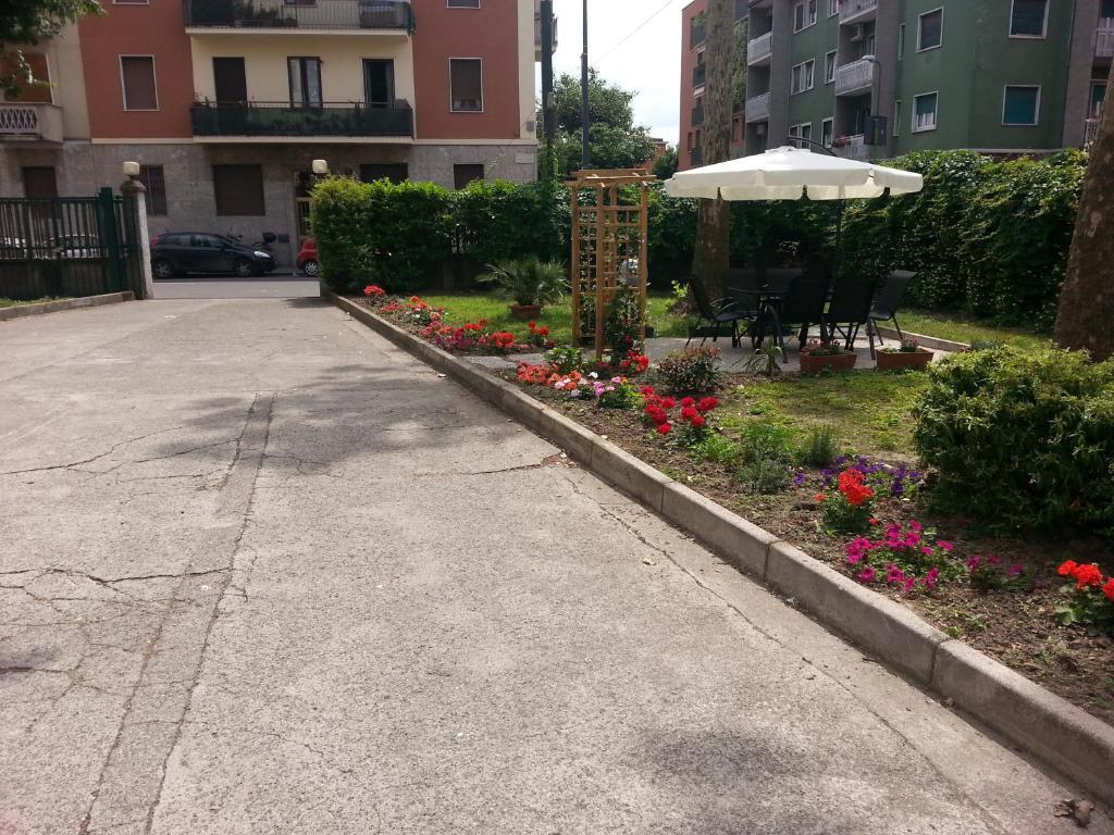 Hotel Garden Milano Eksteriør bilde