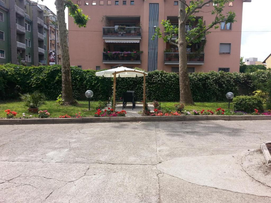 Hotel Garden Milano Eksteriør bilde